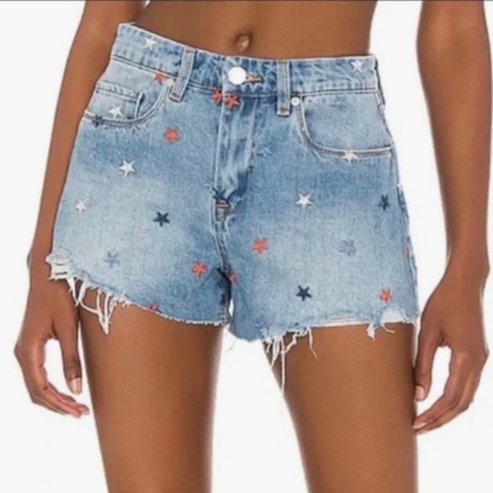 🌟💙NWT BLANKNYC BARROW VINTAGE HIGH RISE SHORTS SIZE 27 or 4! RED & BLUE STARS